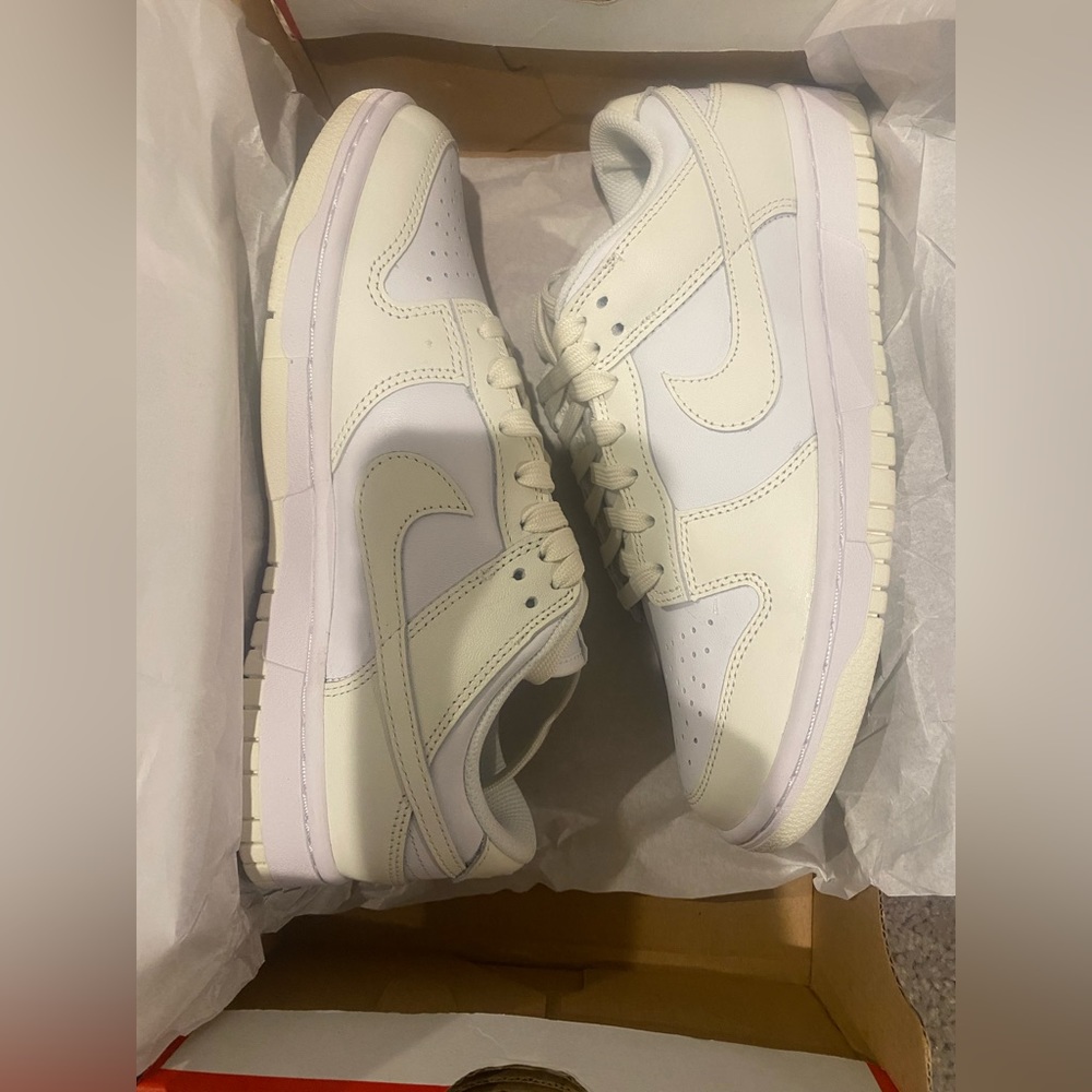 **SOLD** Nike Dunk Low White/Sail